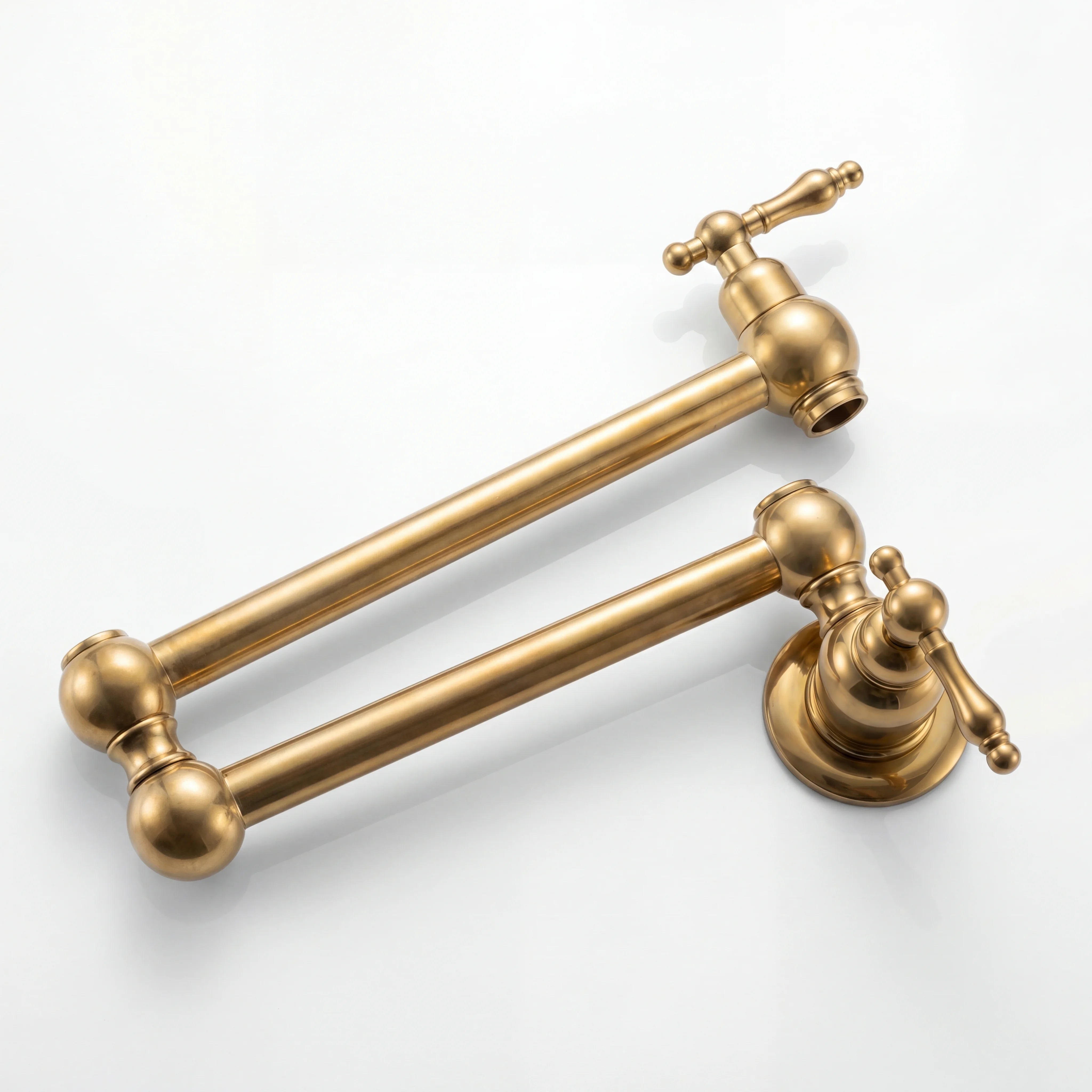 Belo Unlacquered Pot Filler