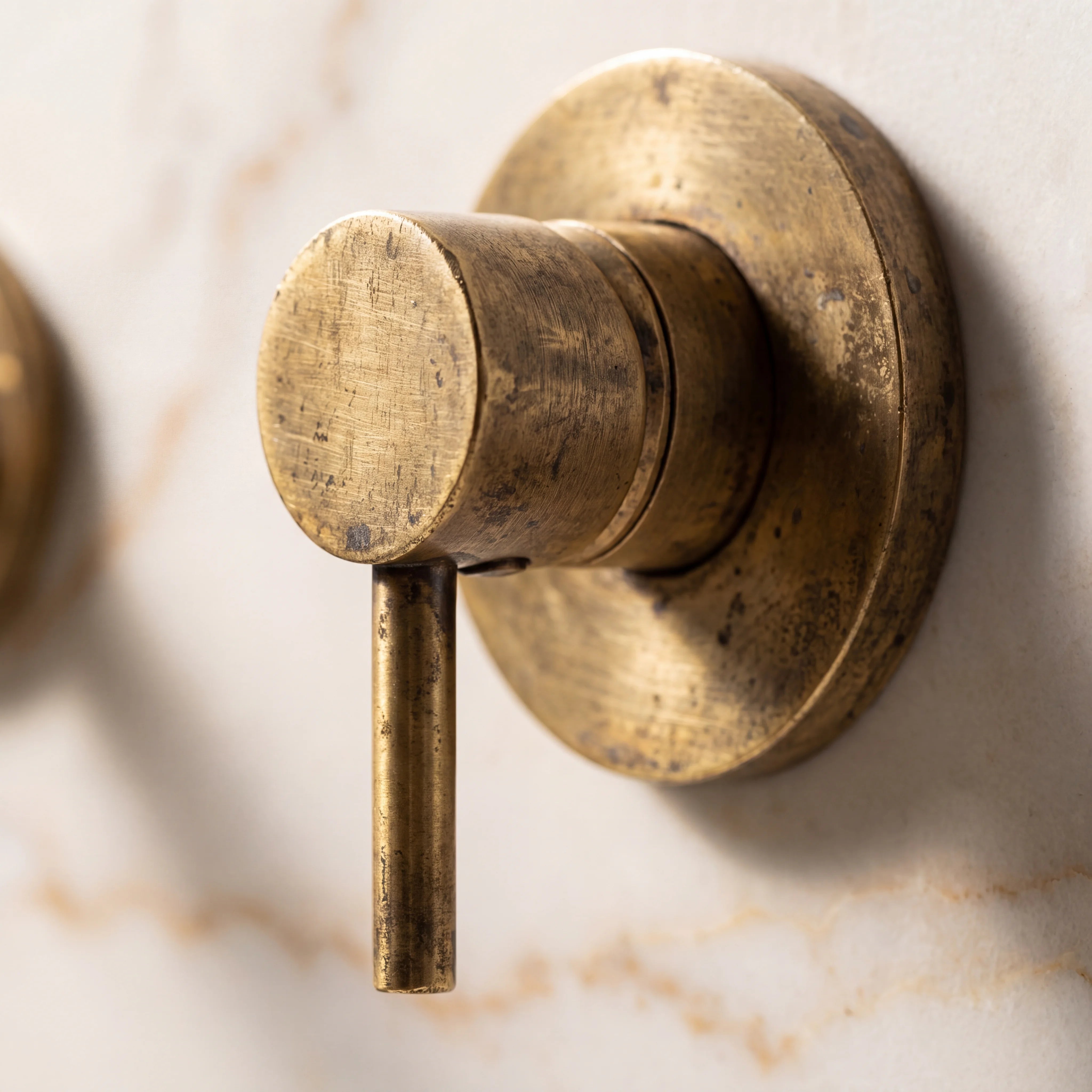 Antique Brass Wall Mounted Tub Filler