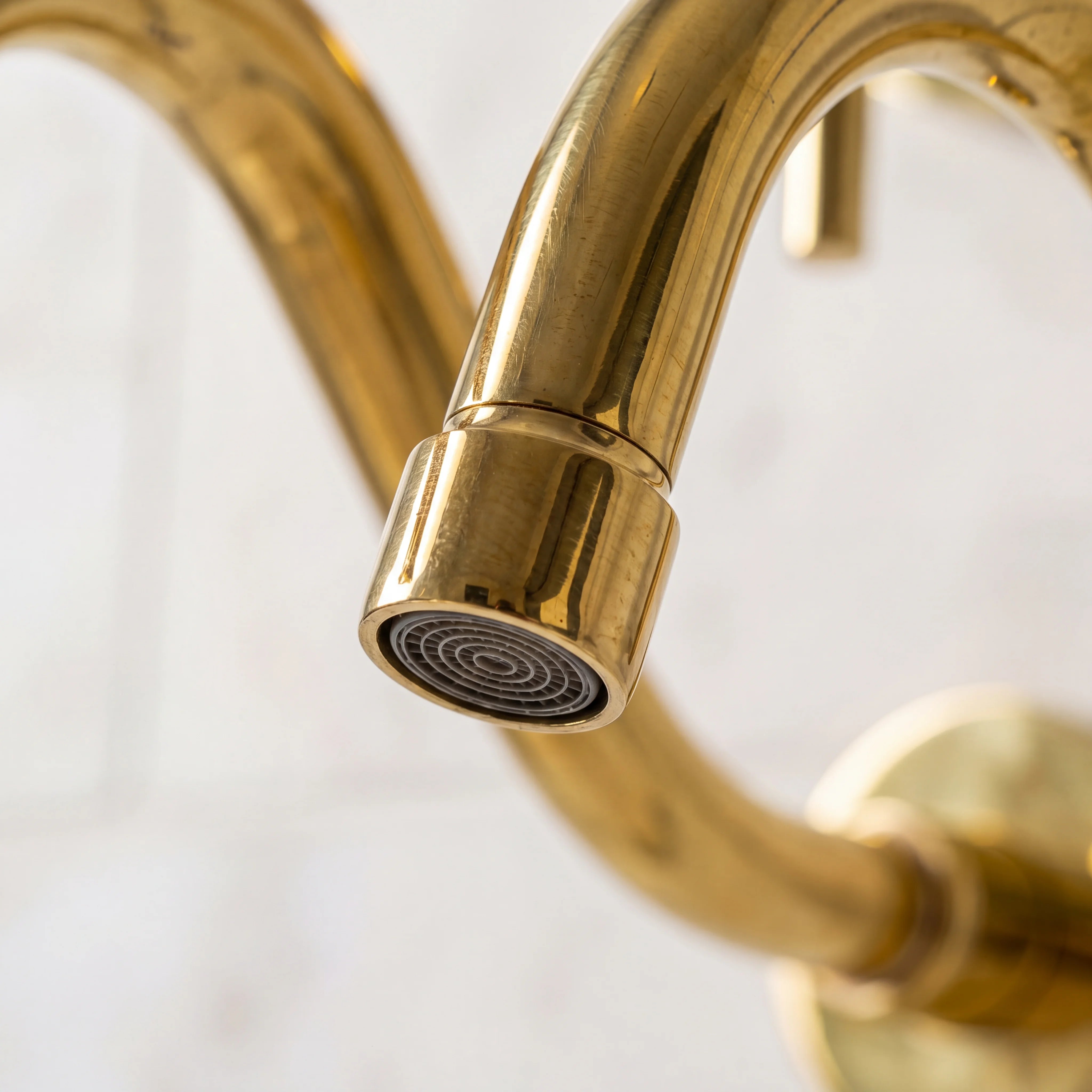 Antique Brass Wall Mounted Tub Filler with S-Spout