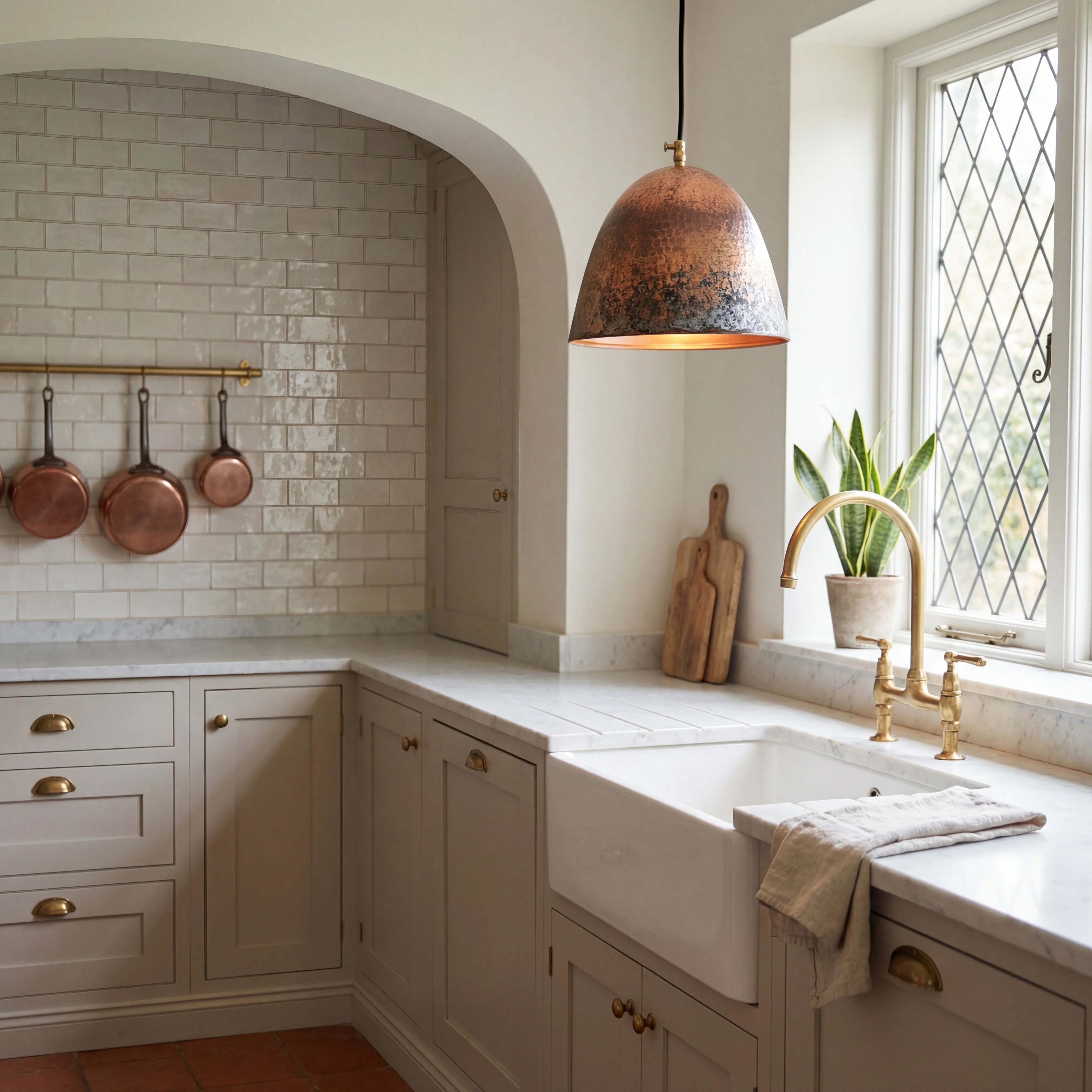 Nox Antique Hammered Copper Pendant Lamp