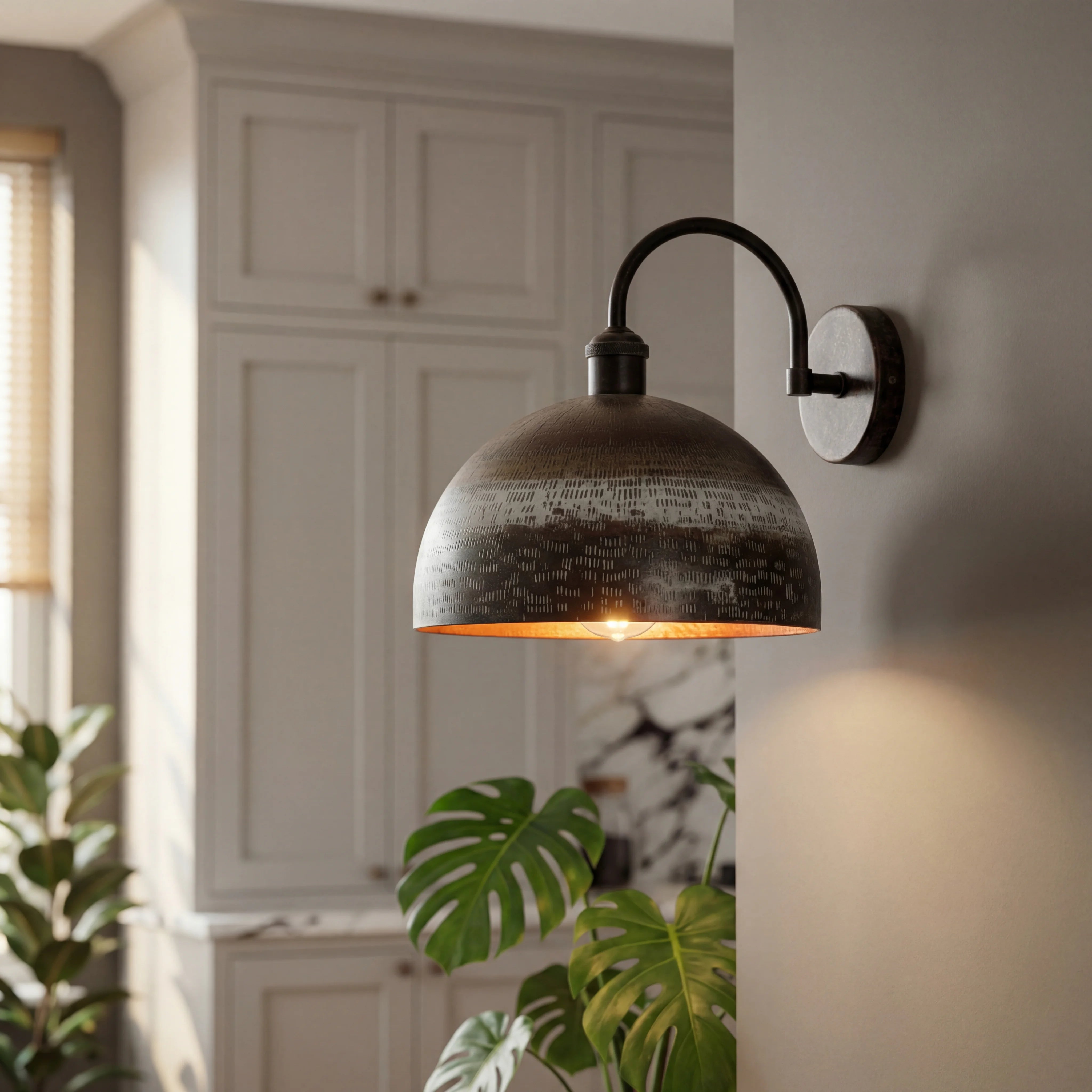 Banda Antique Wall Lamp