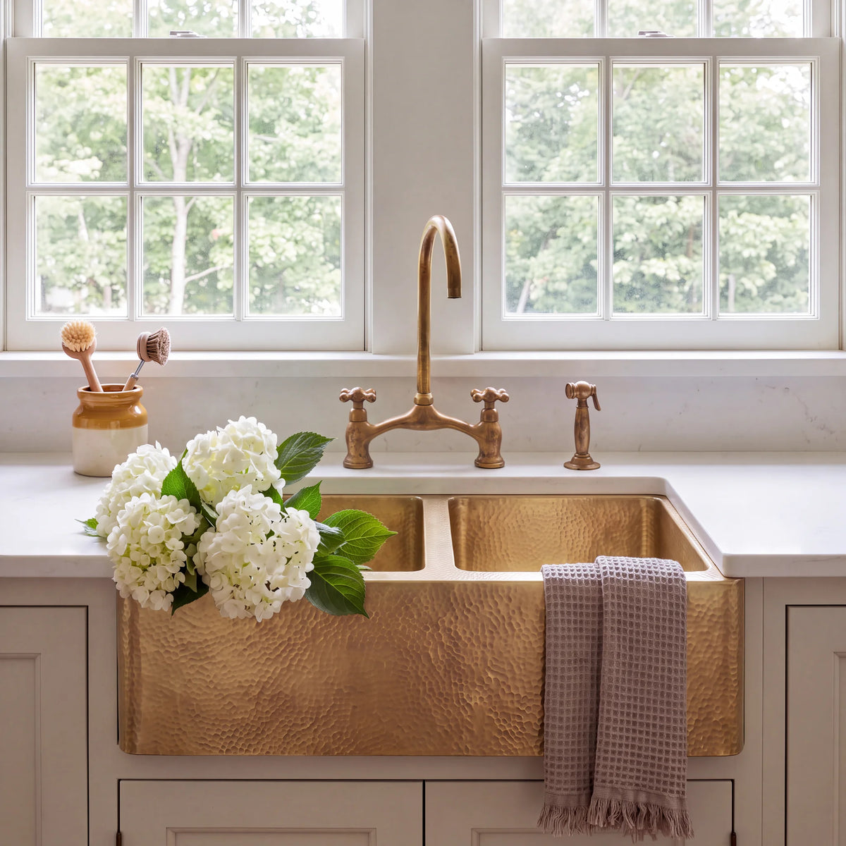 Doppio Double Bowl Brass Farmhouse Sink