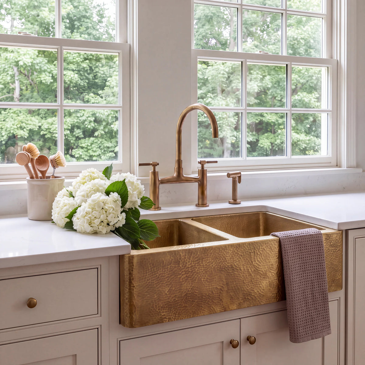 Doppio Double Bowl Brass Farmhouse Sink