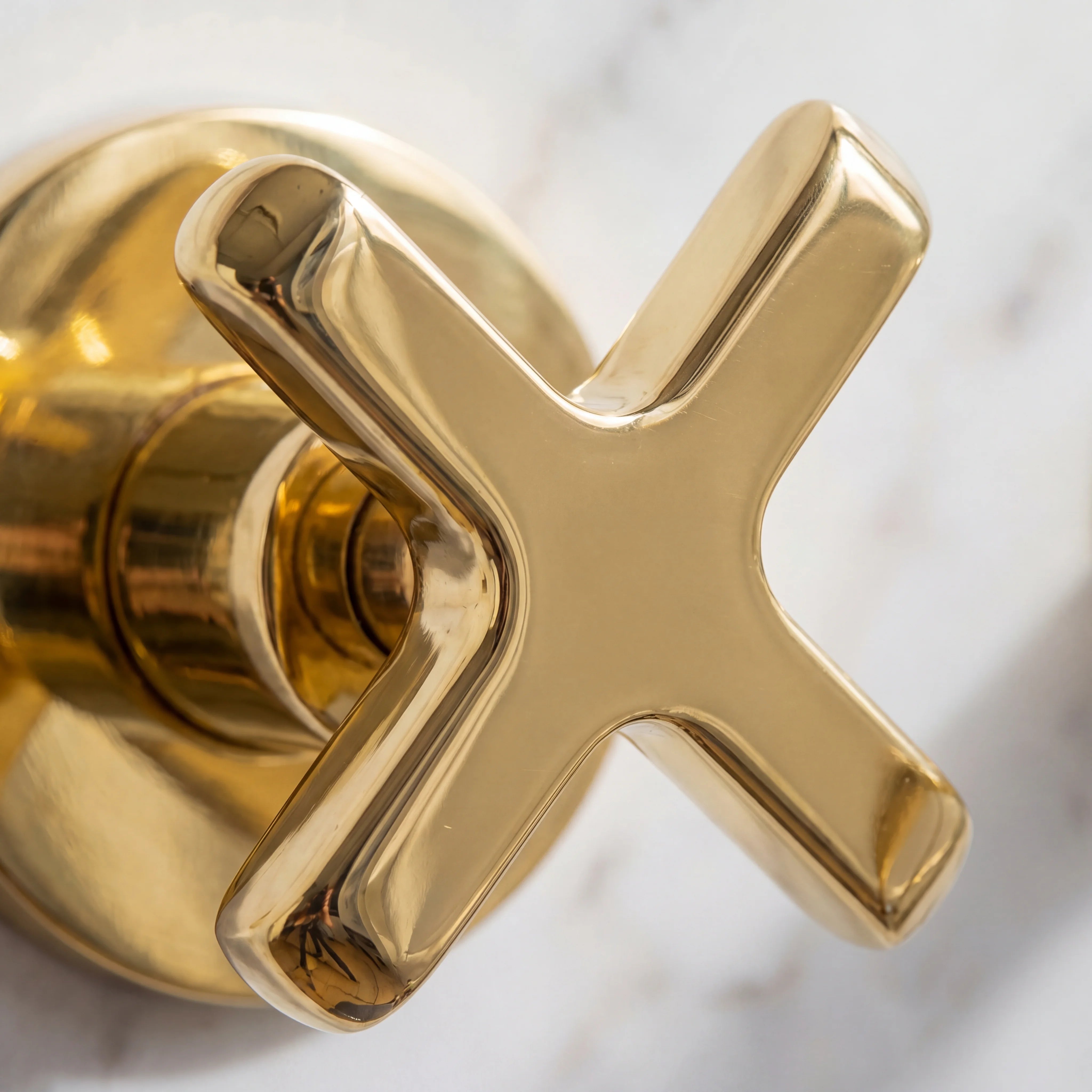 Brass Wall Mounted Tub Filler