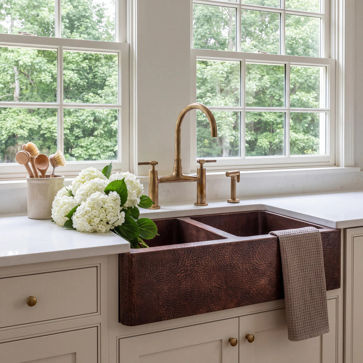 Doppio Double Bowl Copper Farmhouse Sink