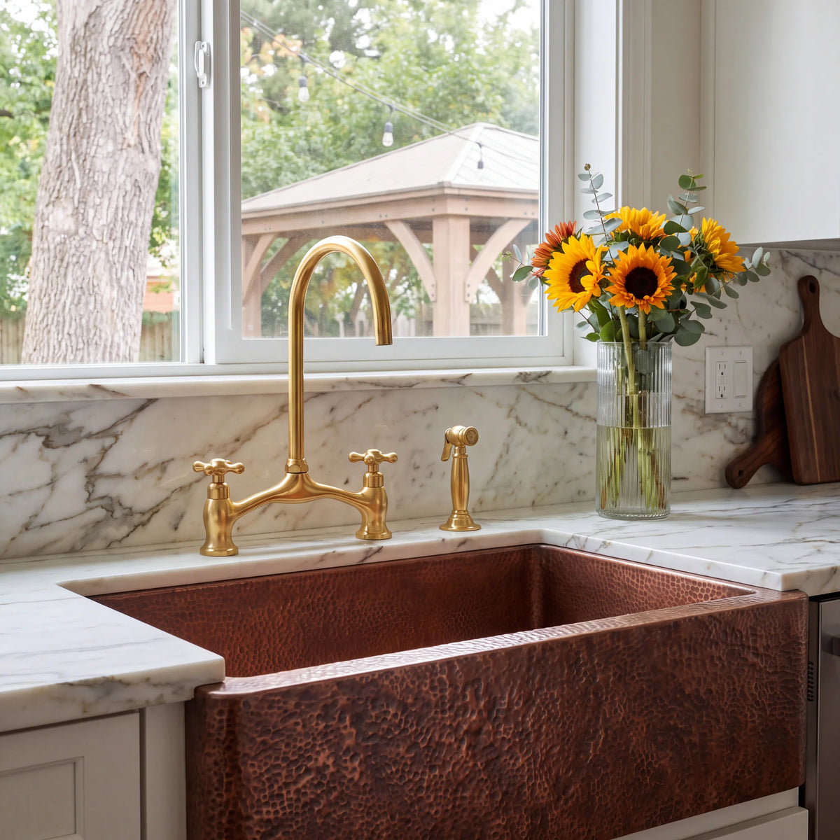 Quadra Farm Style Copper Sink