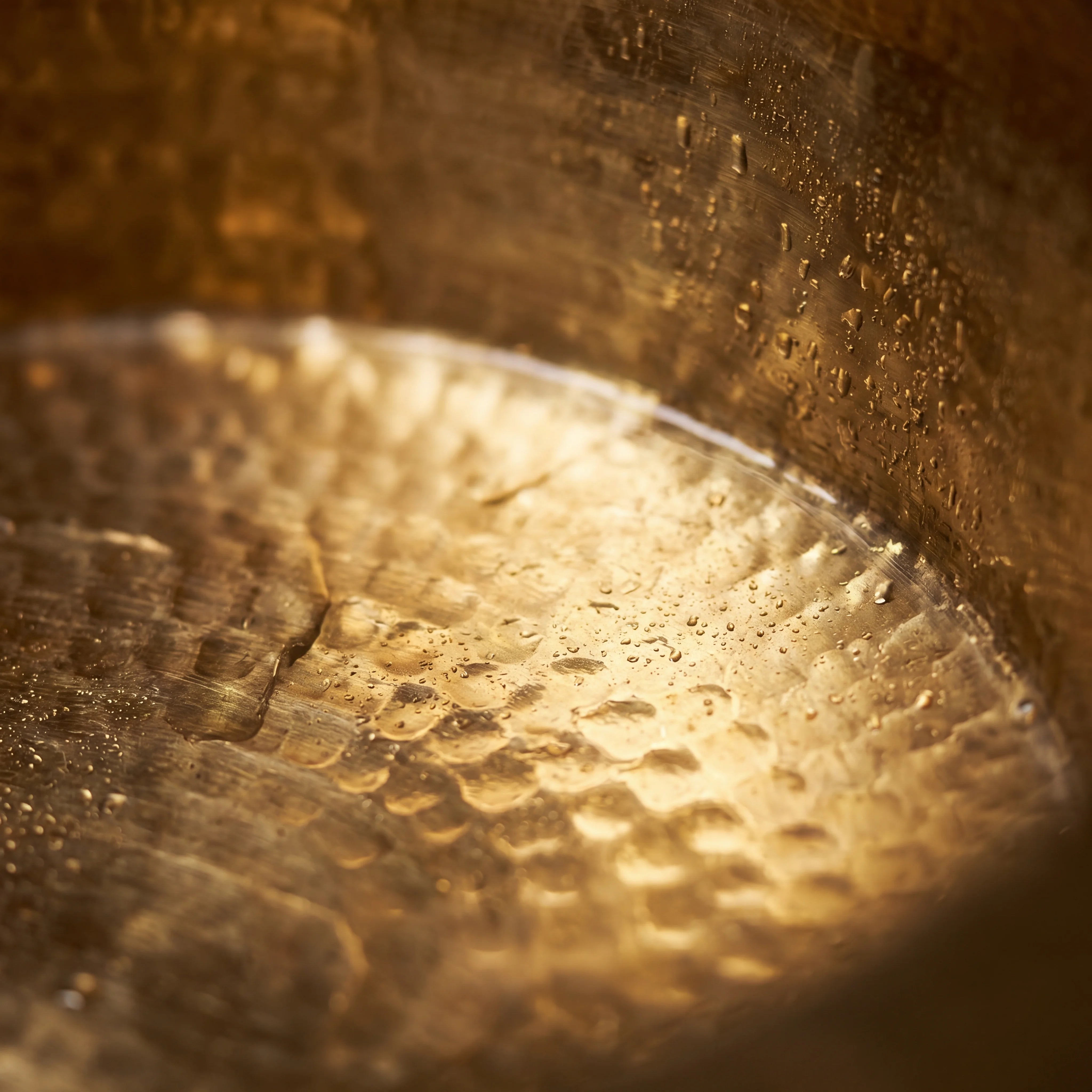 Rondo Hammered Brass Undermount Bathroom Sink