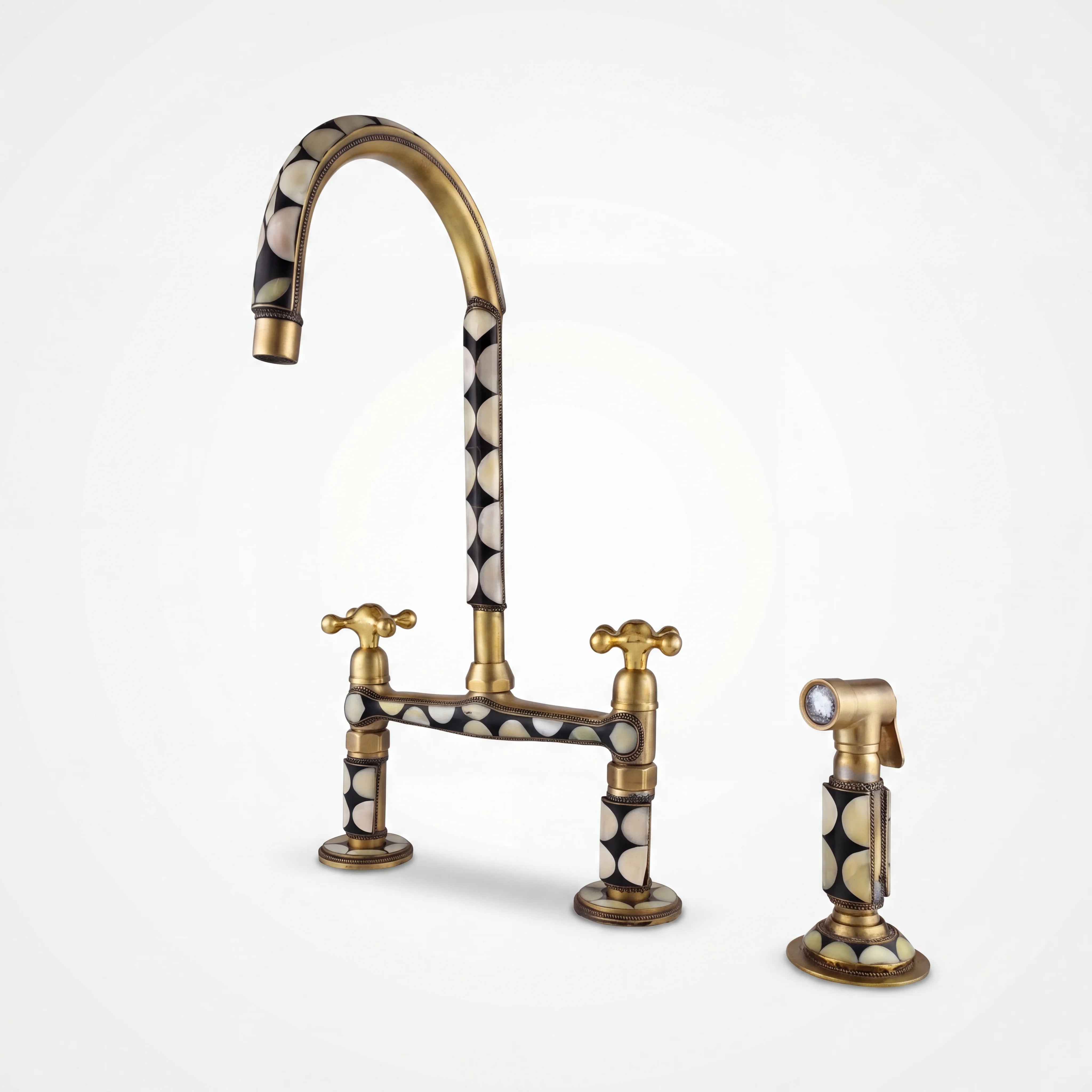 Kamo Bridge Kitchen Faucet