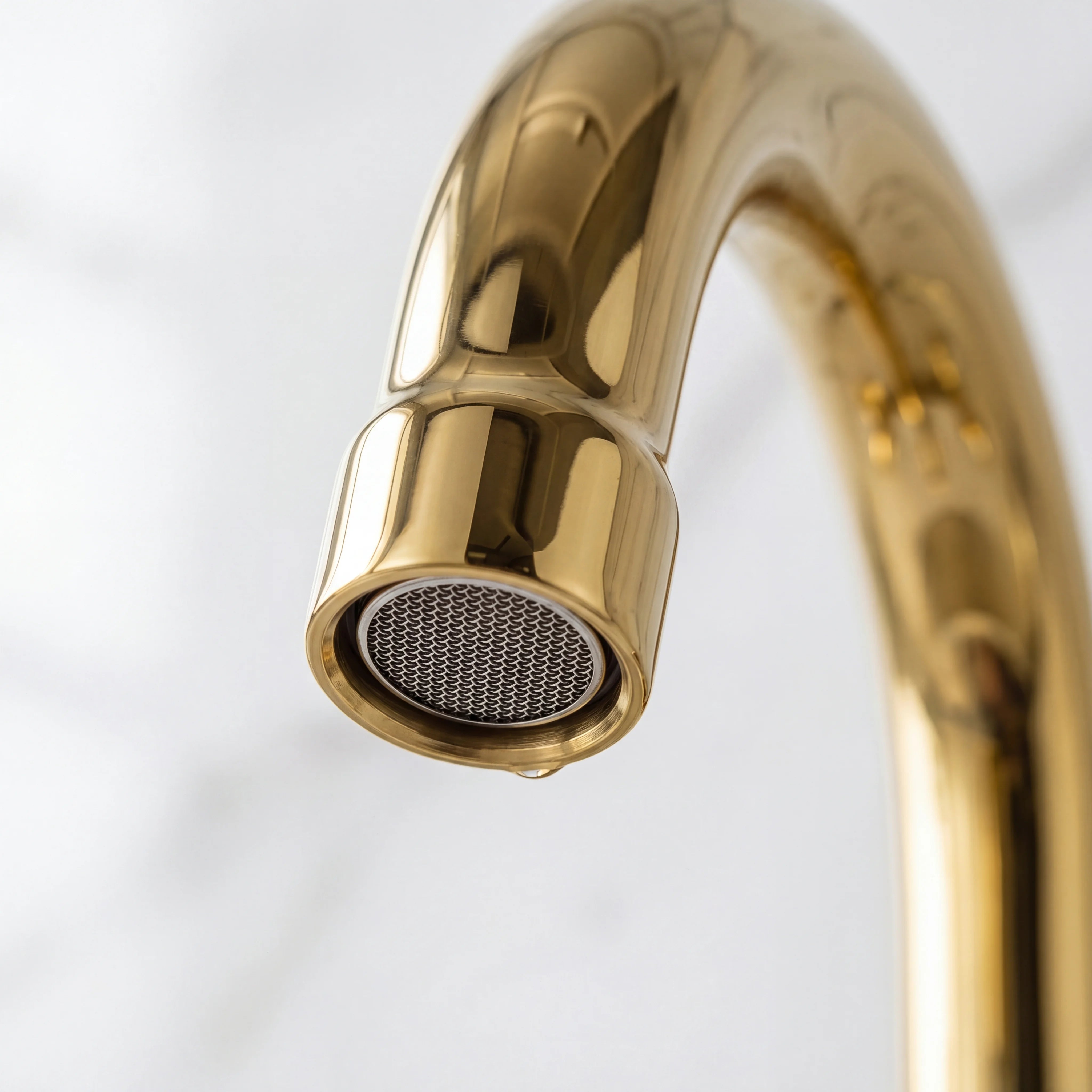 Nodo Bridge Brass Kitchen Faucet