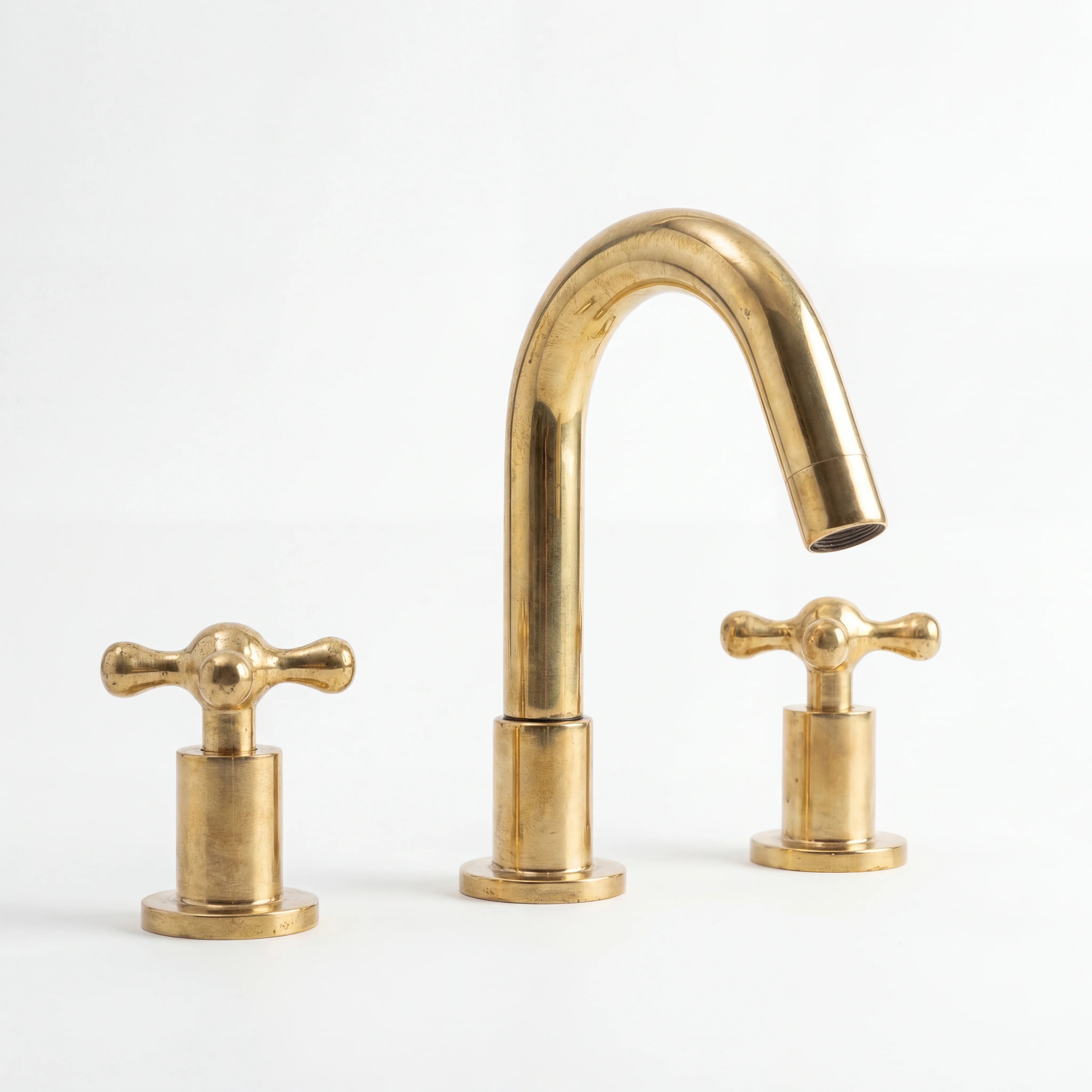 Brass Widespread 3-Hole Bathroom Faucet