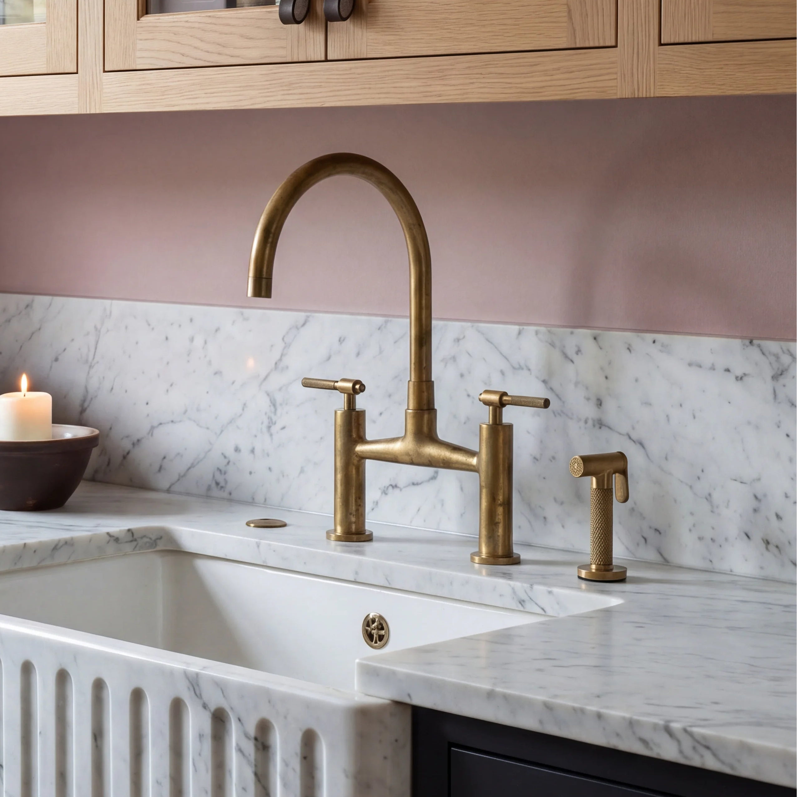 Leva Brass Bridge Faucet
