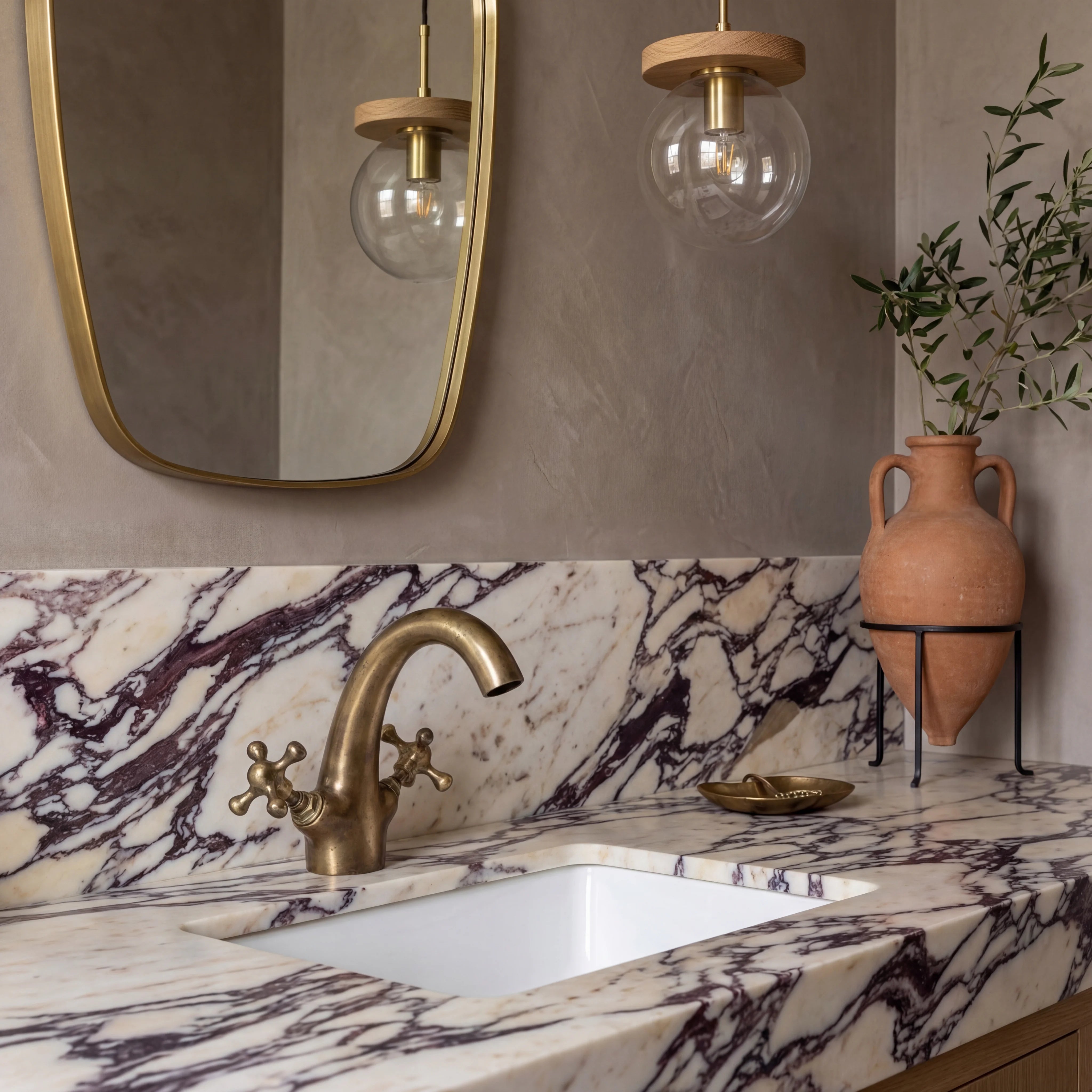 Vera Bathroom Faucet