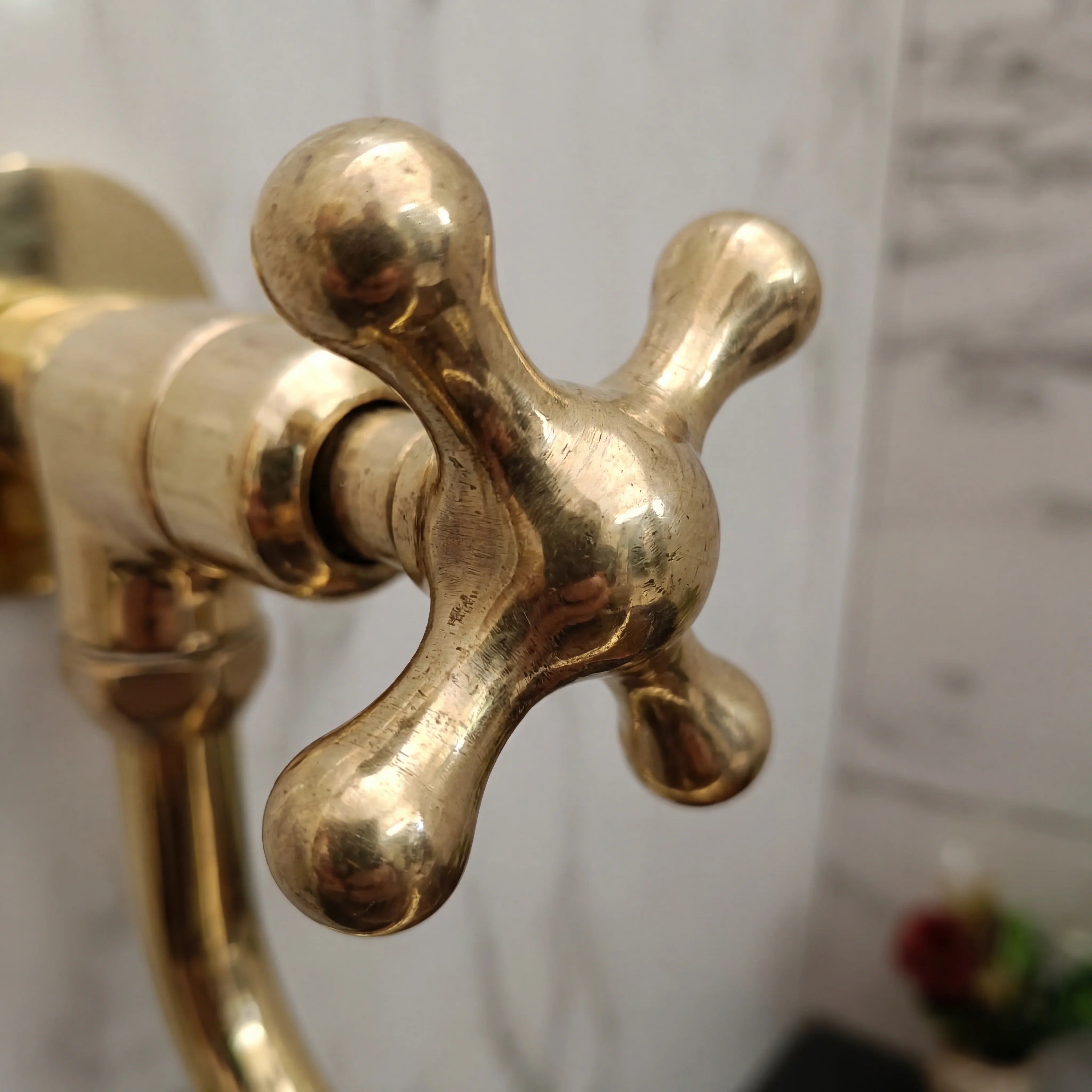 Swave Single Arm Pot Filler