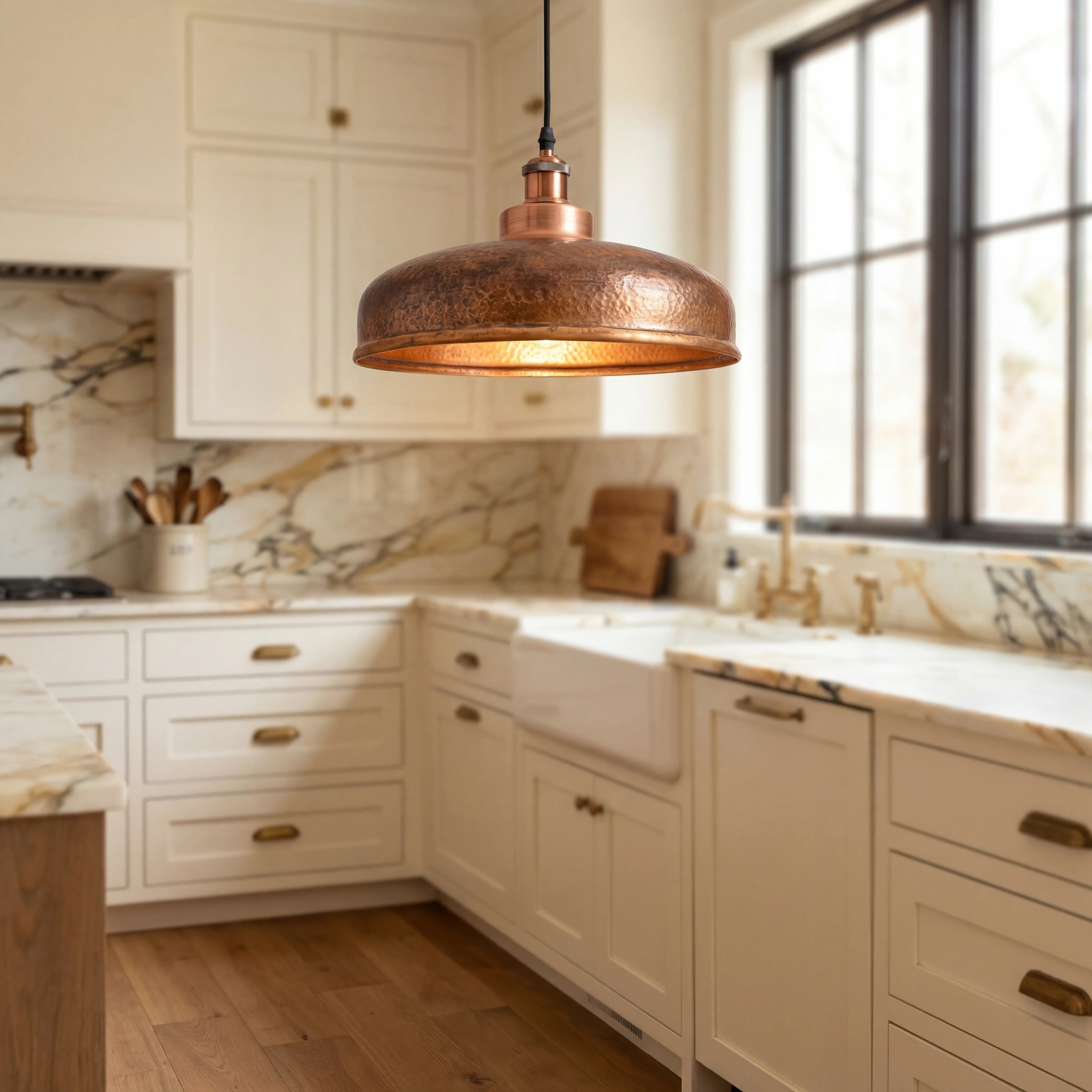 Barn Vintage Hammered Copper Pendant Lamp